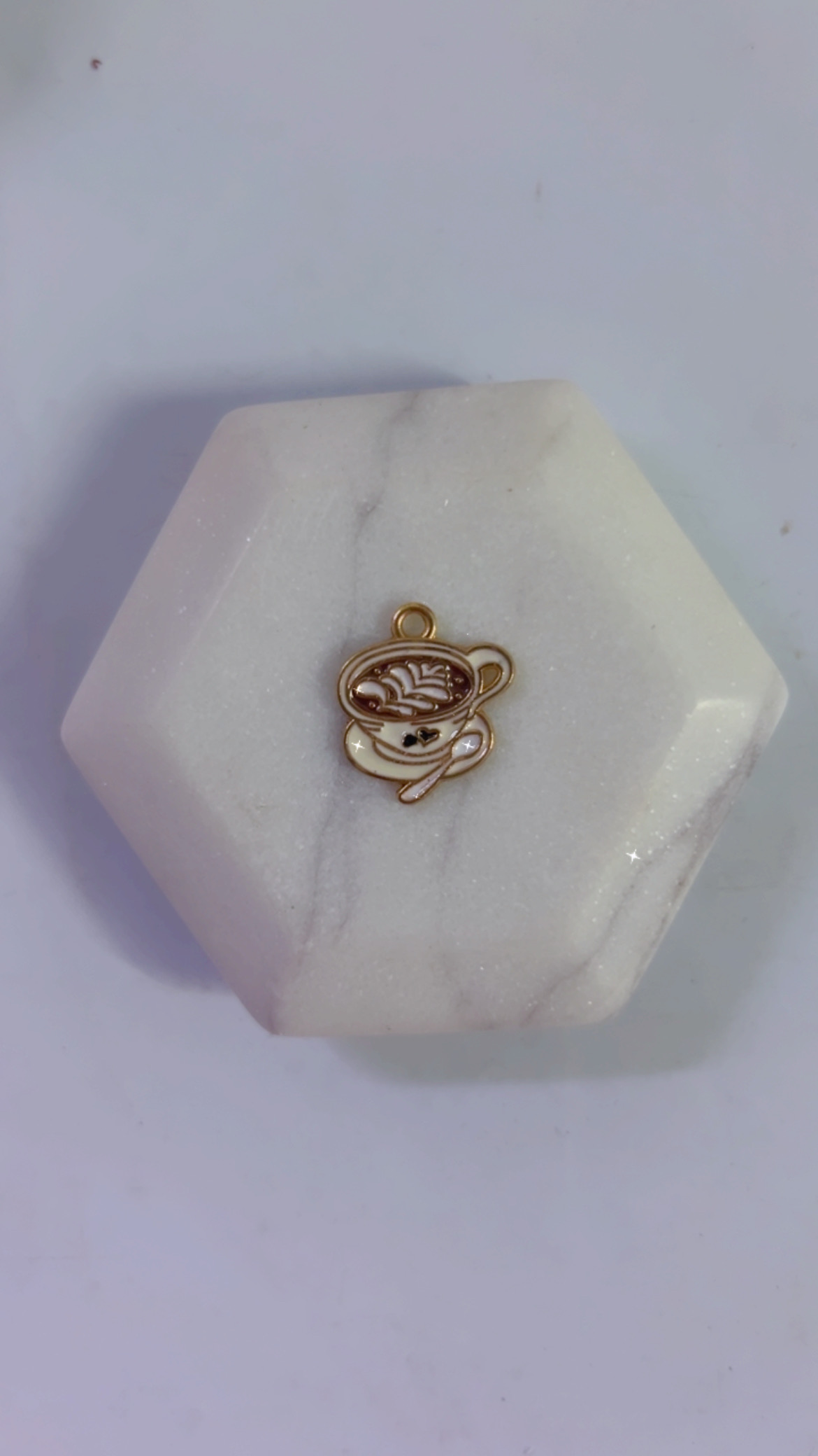 {"eId":"242138557067279","CameraPosition":1} Capacino - Image 1